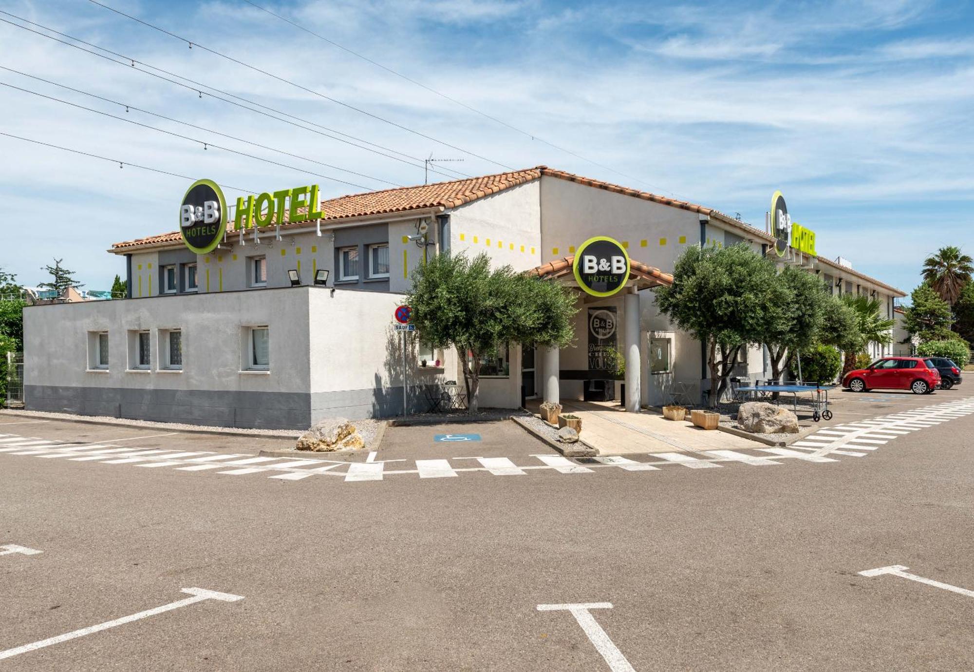 B&B Hotel Narbonne 2 Bagian luar foto